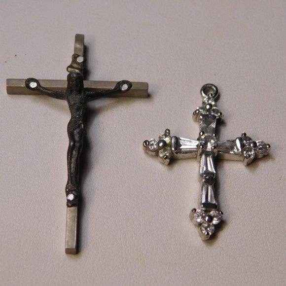 Crucifix Cross Pendants Lot of Two Vintage - Picture 1 of 5